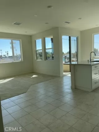 Photo #3: OC22202729 Listing 