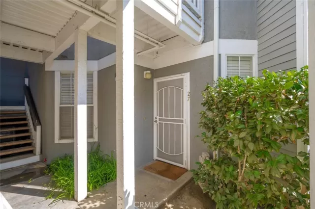 MLS: OC22202759 Condo For Sale