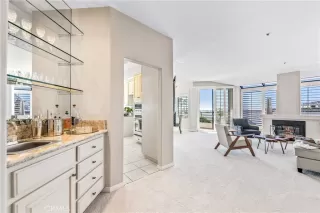 Photo #6: OC22205351 Listing 