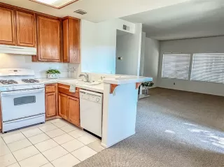 Photo #5: OC22206185 Listing 