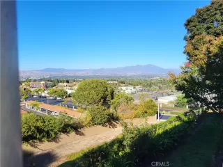 Photo #1: OC22208101 Listing