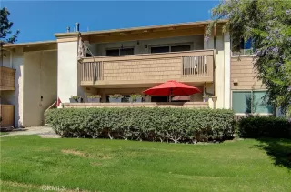 Photo #2: OC22208447 Listing