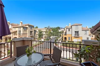 Photo #5: OC22208923 Listing 