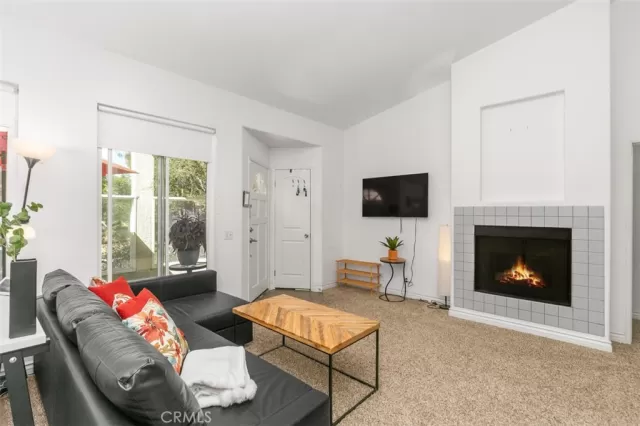 MLS: OC22209779 Condo For Sale