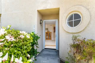 Photo #2: OC22209953 Listing 