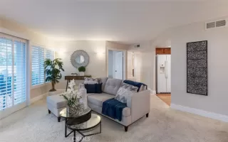 Photo #3: OC22209953 Listing 