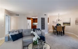 Photo #5: OC22209953 Listing 