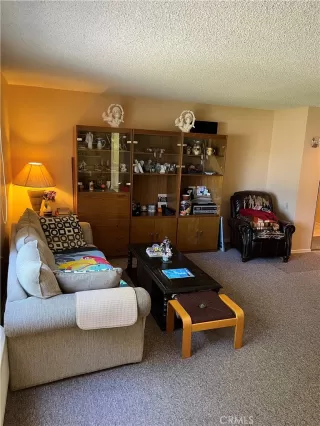 Photo #2: OC22210478 Listing