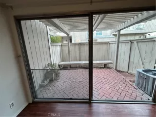 Photo #6: OC22211623 Listing