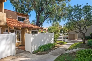 Photo #3: OC22212152 Listing 