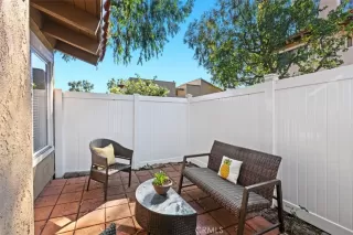 Photo #4: OC22212152 Listing 