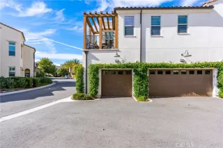 Photo #5: OC22213877 Listing 