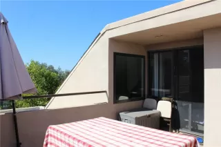 Photo #2: OC22214315 Listing 