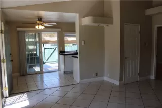 Photo #6: OC22214360 Listing