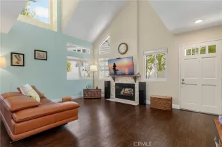 Photo #1: OC22214531 Listing 