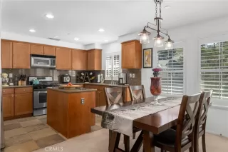 Photo #6: OC22215646 Listing