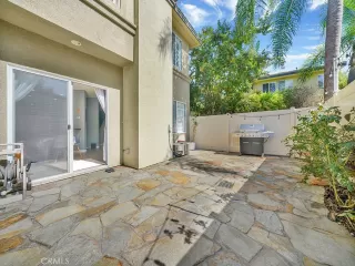 Photo #6: OC22216076 Listing