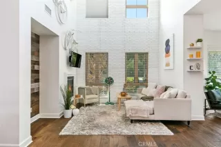 Photo #5: OC22216232 Listing 