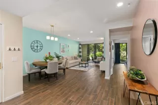 Photo #1: OC22217031 Listing 