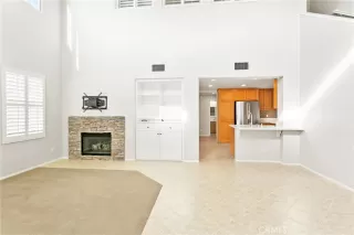 Photo #4: OC22218325 Listing