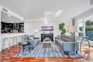 Photo #5: OC22219113 Listing 