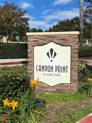 Photo #5: OC22219818 Listing 