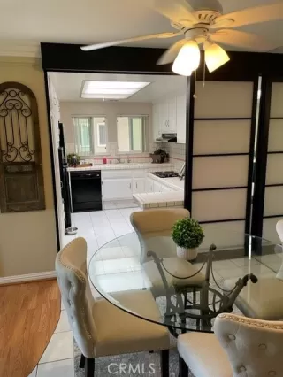 Photo #4: OC22219919 Listing