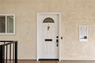 Photo #4: OC22220812 Listing