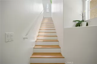 Photo #2: OC22220832 Listing