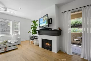 Photo #3: OC22220832 Listing