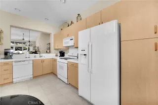 Photo #6: OC22221260 Listing