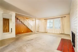 Photo #4: OC22221511 Listing 