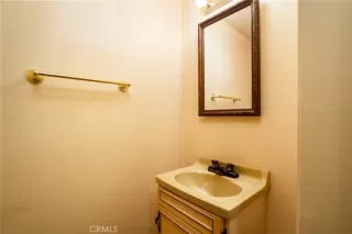 Photo #5: OC22221511 Listing 