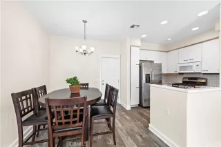 Photo #2: OC22221809 Listing 