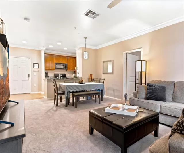 MLS: OC22222460 Condo For Sale