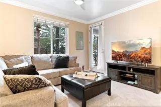 Photo #5: OC22222460 Listing 