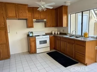 Photo #4: OC22222707 Listing 