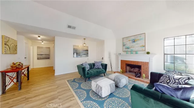 MLS: OC22222884 Condo For Sale