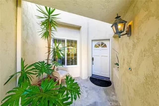 Photo #4: OC22222953 Listing 