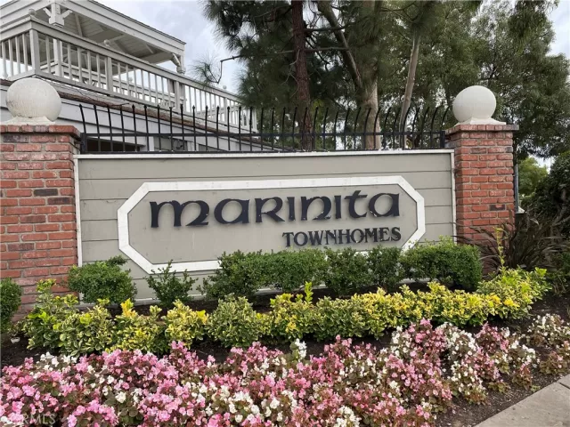 MLS: OC22223155 Condo For Sale