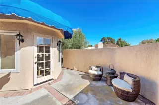 Photo #3: OC22223425 Listing 