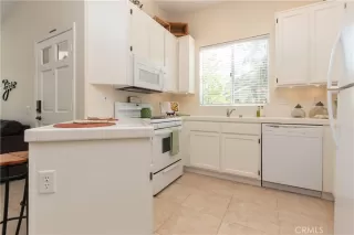 Photo #2: OC22224048 Listing 