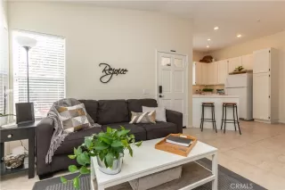 Photo #5: OC22224048 Listing 