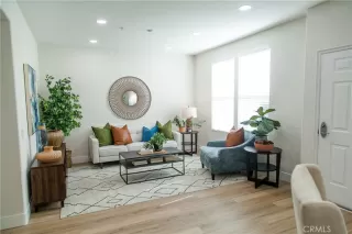 Photo #1: OC22224463 Listing