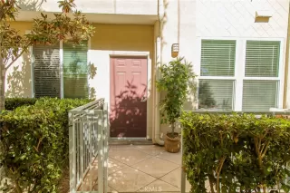 Photo #6: OC22224463 Listing