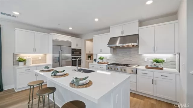 MLS: OC22224798 Condo For Sale