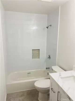 Photo #3: OC22225195 Listing