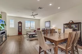 Photo #4: OC22225618 Listing 