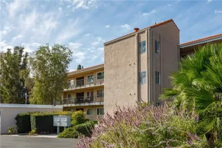 Photo #1: OC22227274 Listing