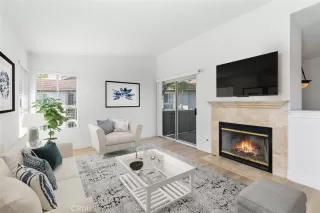 Photo #2: OC22227960 Listing 